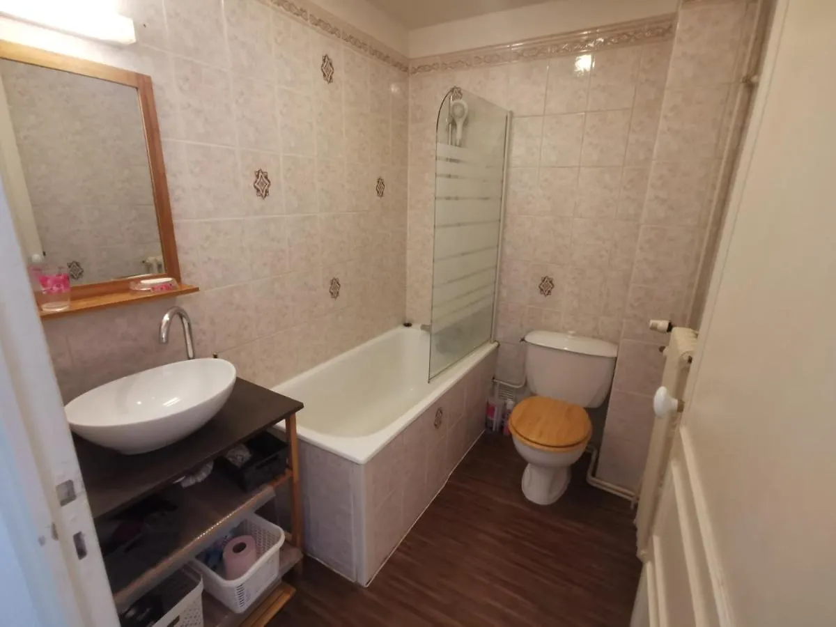 Appartamento Location meublée vichy avec cour privative