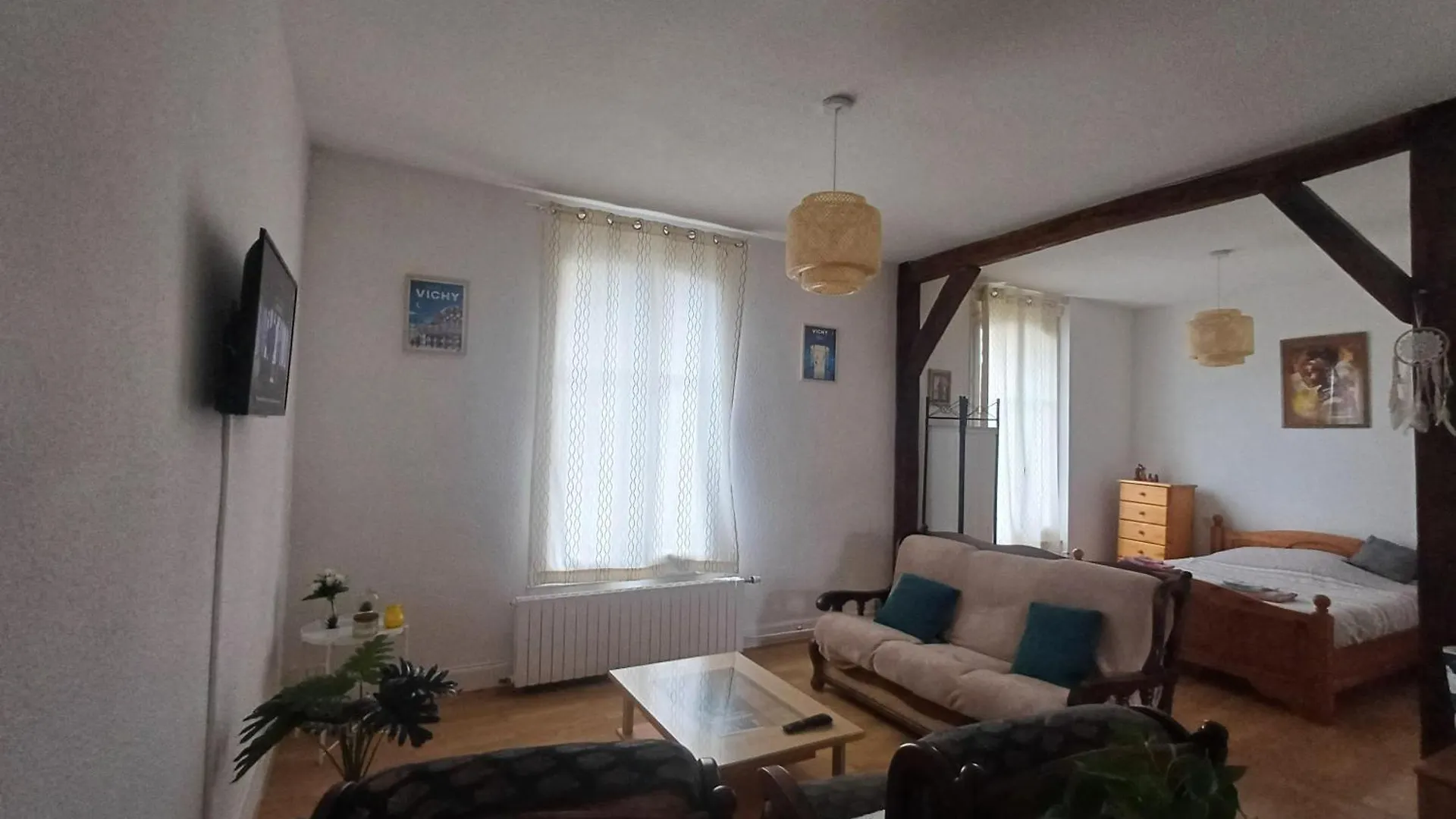 Appartamento Location meublée vichy avec cour privative
